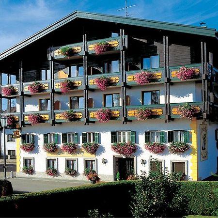 Hotel Tirolerhof Sankt Georgen im Attergau Esterno foto